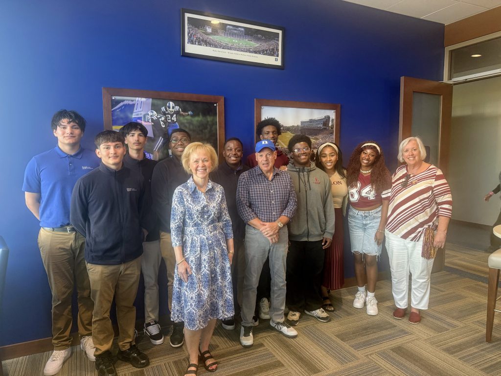 Education & Youth Development – DeJoy-Wos Scholars at the Elon