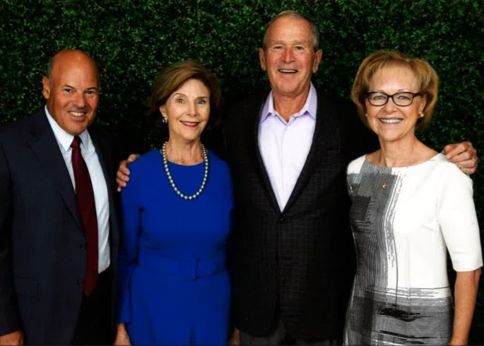 The DEJOYWOS Family Foundation Continues its Support of the George W. Bush Presidential Center